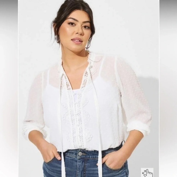 Torrid | Cloud White Sheer Chiffon Clip Dot Ruffle Neck Tie Front Top 5X NWT - Picture 1 of 6